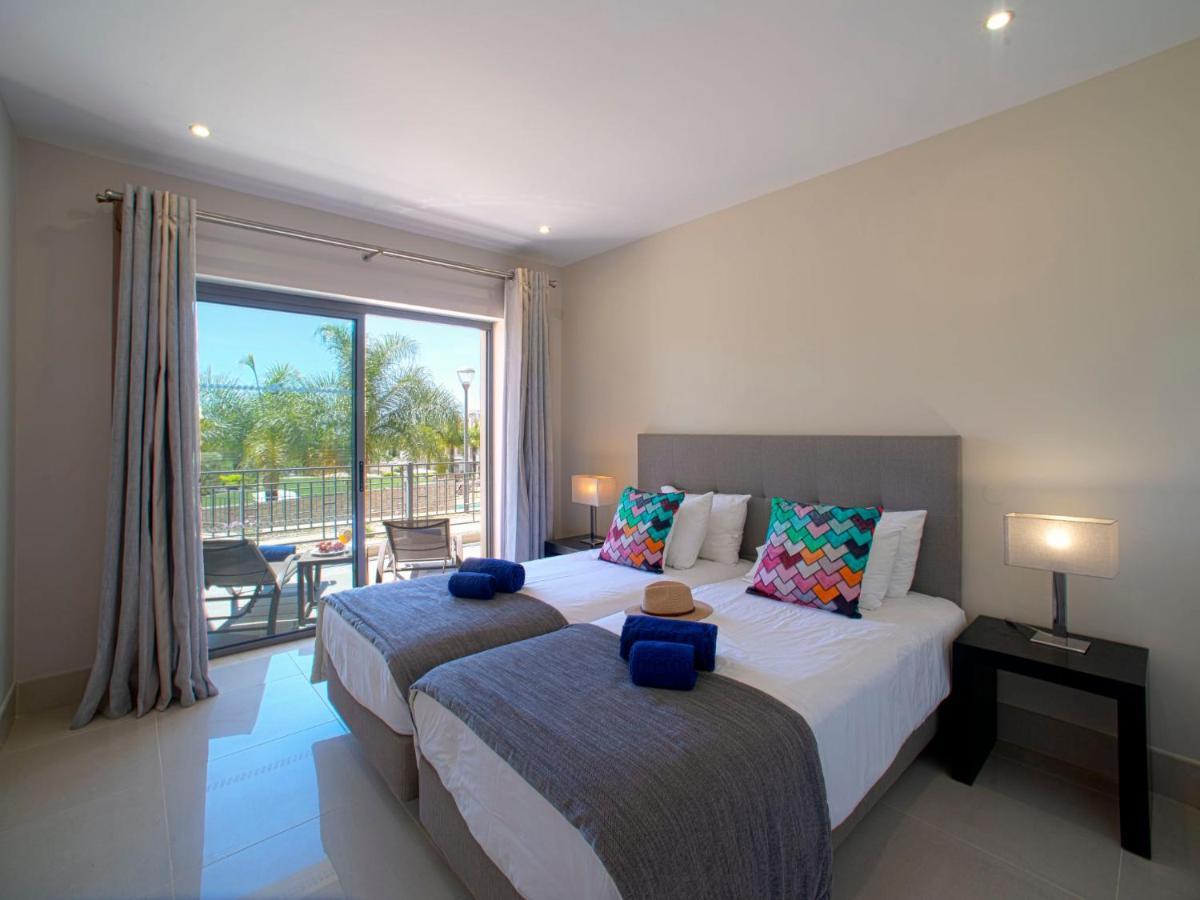 Apartment Pine Hills Turquesa By Interhome ヴィラモウラ エクステリア 写真