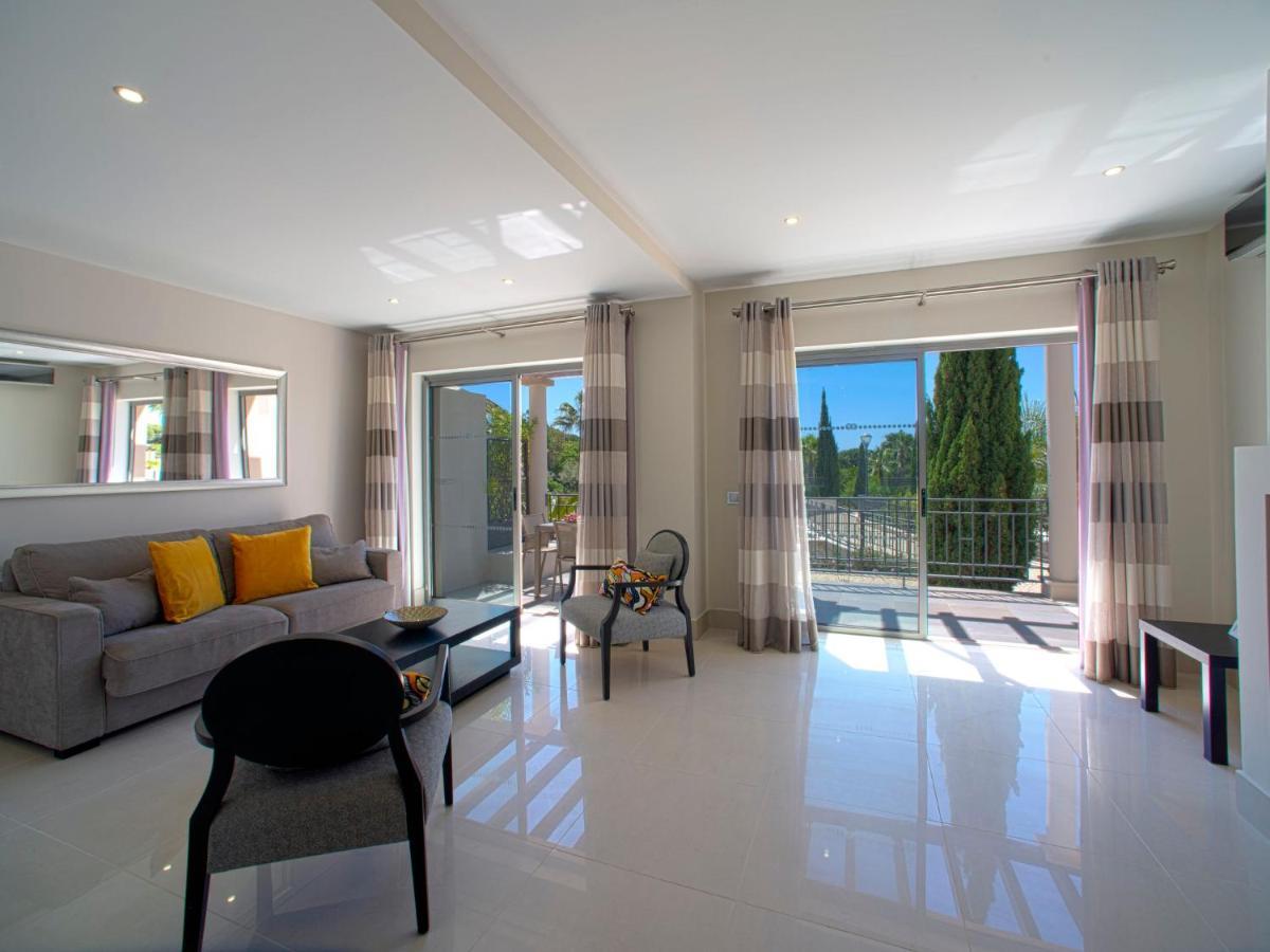 Apartment Pine Hills Turquesa By Interhome ヴィラモウラ エクステリア 写真